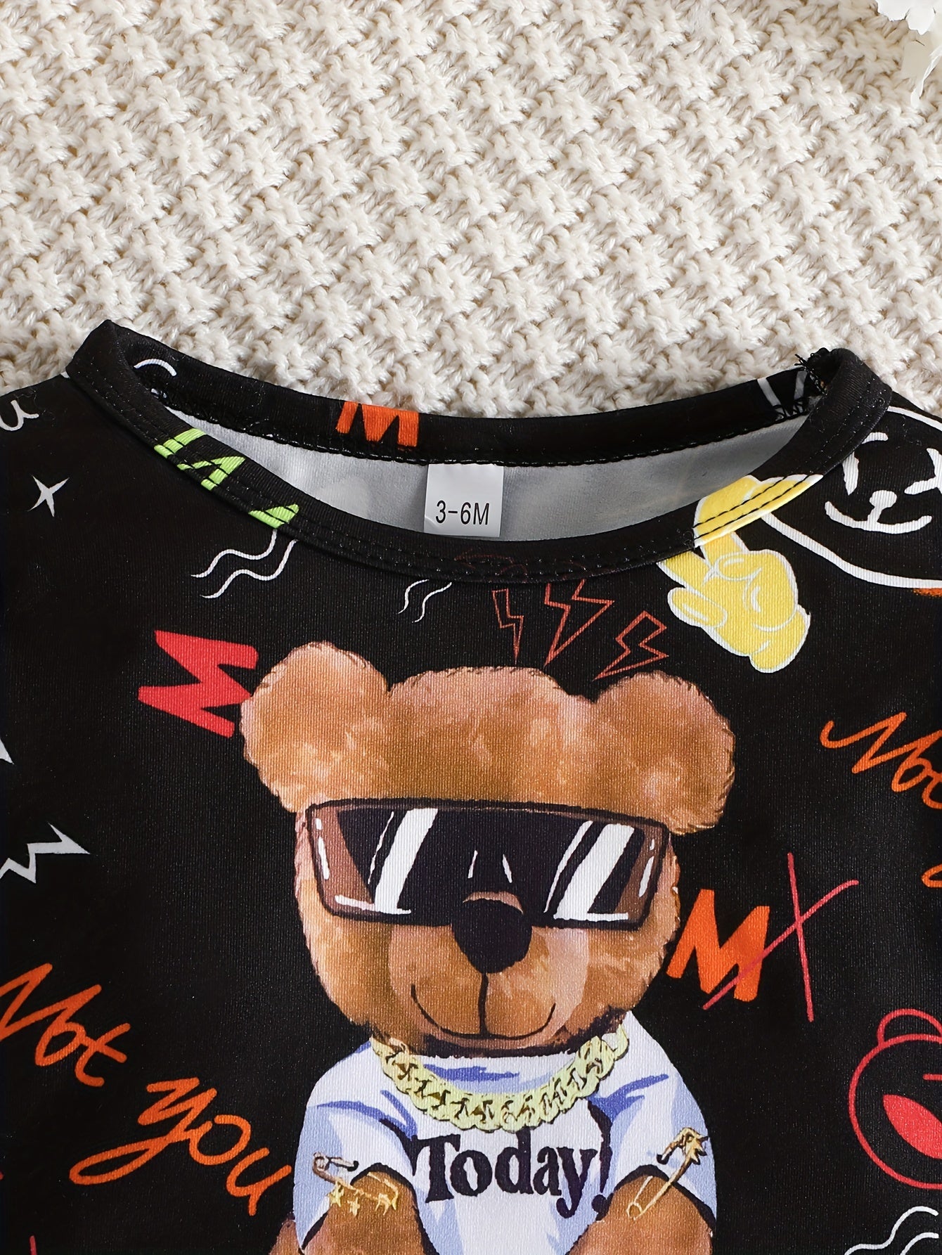 Toddler Baby Boy's Stylish Bear Cute Animal Letter Graffiti Print Outfits - Kid's Sweatshirt Pants Set For Spring And Autumn